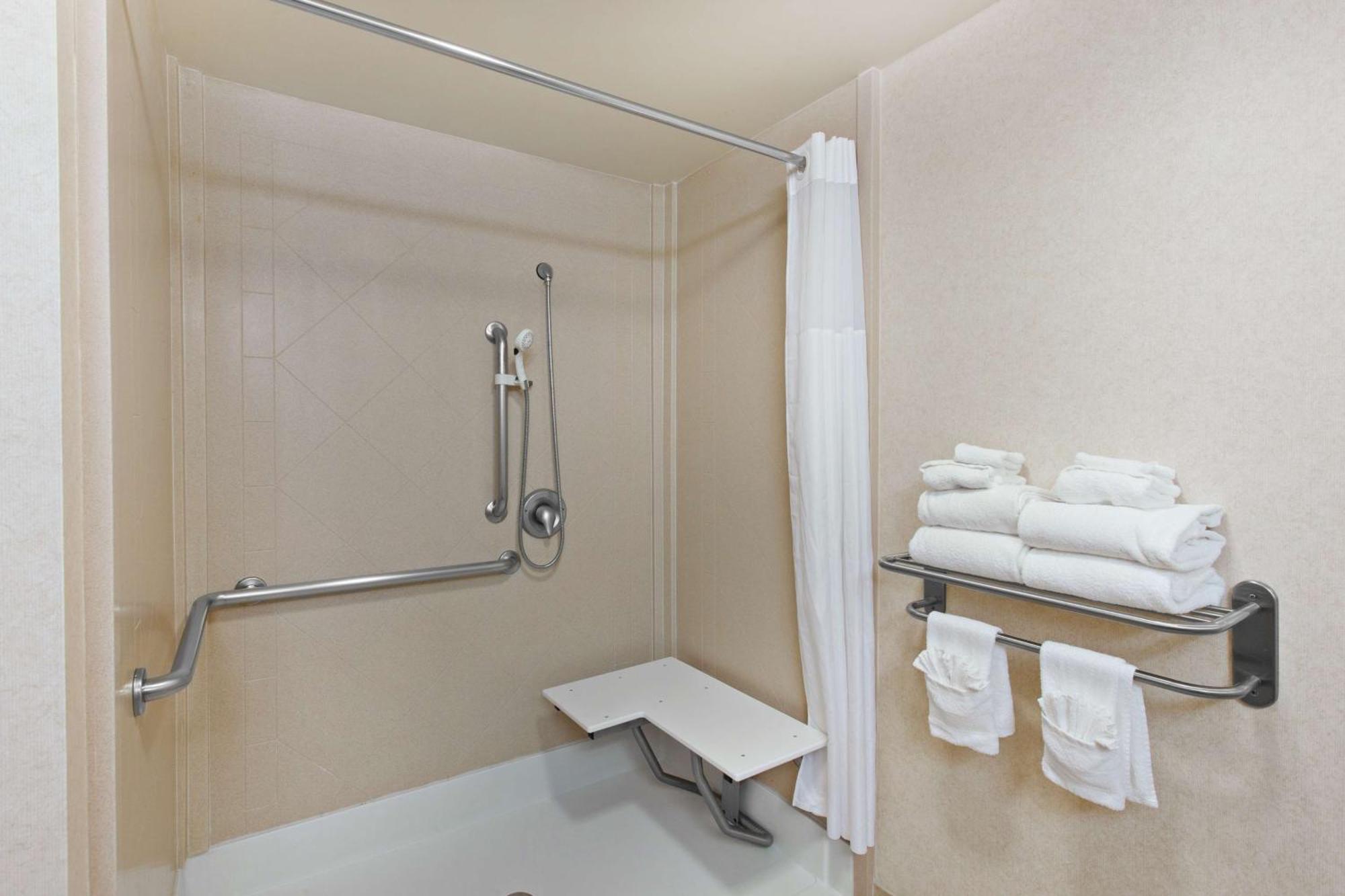 Hampton Inn & Suites Oakland Airport-Alameda Zewnętrze zdjęcie