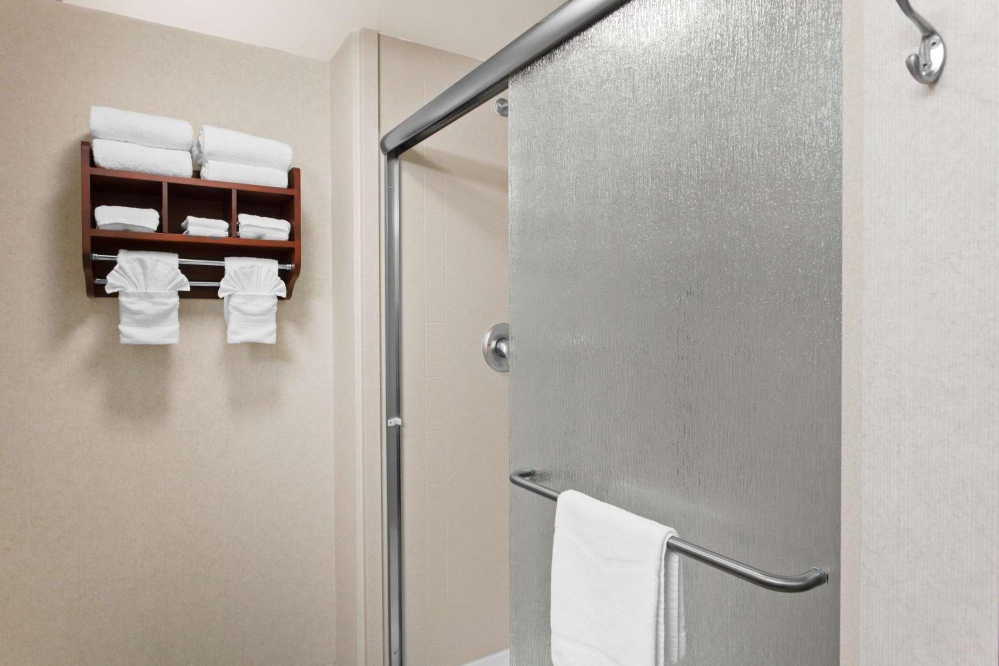 Hampton Inn & Suites Oakland Airport-Alameda Zewnętrze zdjęcie
